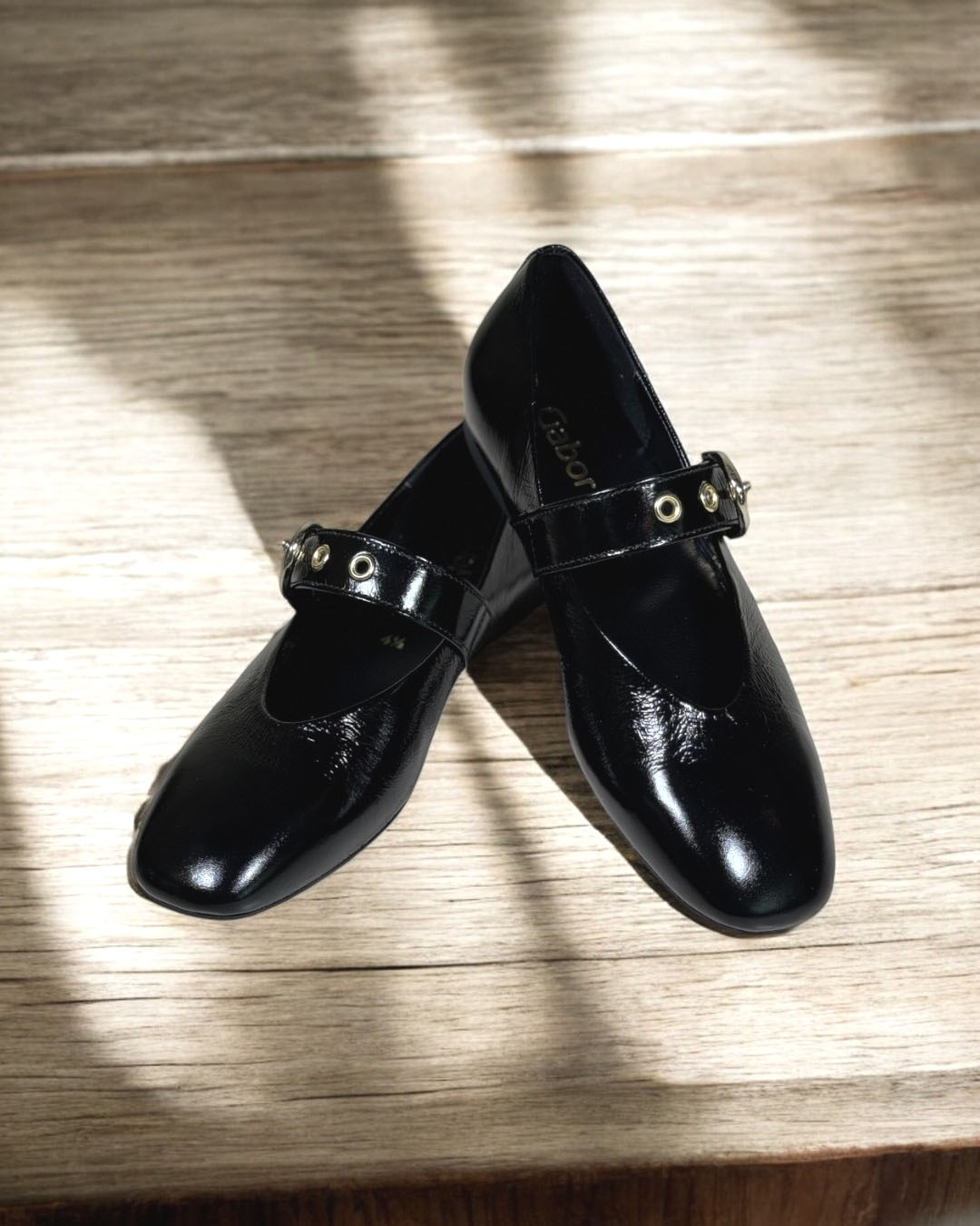 【新品未使用】Gabor ガボール リボンデザインスニーカー ブラック 楽天市場】ガボール Gabor レディース スニーカー ドイツ製 厚底